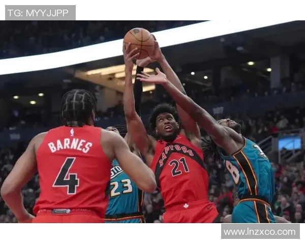 当猛龙锋线群统治禁区，勇士的小球体系是否已触碰天花板？